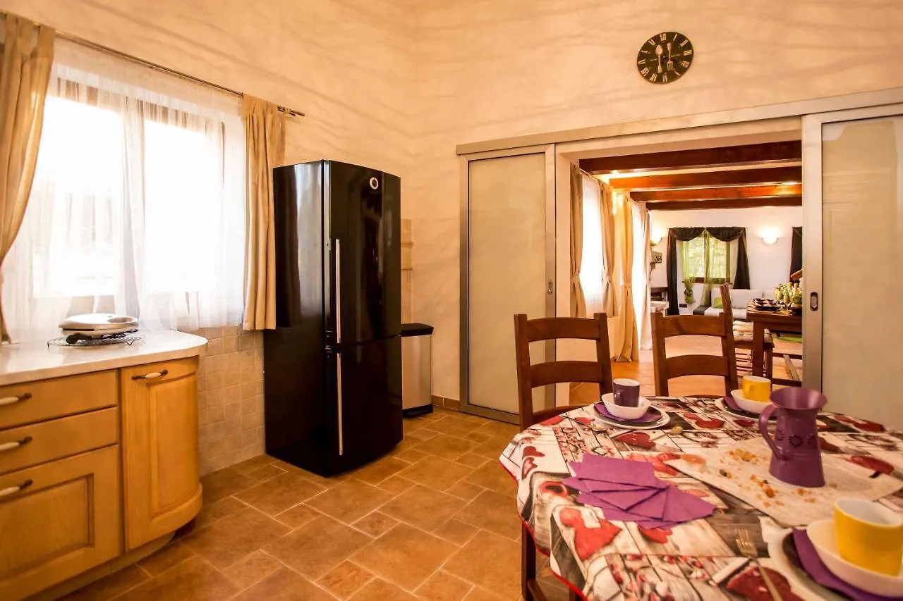 Holiday House Alex Rovinj Kroatien